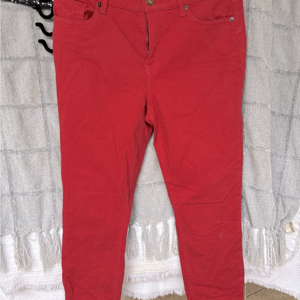 Dusted Red Jeans side slit ankle